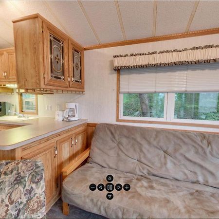 Spring Gulch Screened Park Model 6 Mount Airy Стая снимка